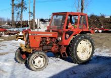 Tracteurs 4WD Belarus MTZ-521