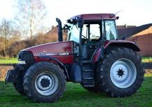 Tracteurs 4WD Case IH MX 135 Komf. TA