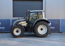 Tracteurs 4WD Valtra N122