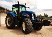 Tracteurs 4WD New Holland T 8050 (700)