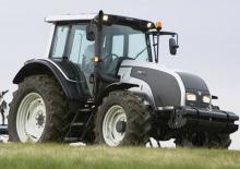 Tracteurs 4WD Valtra T131