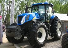 Tracteurs 4WD New Holland T7060
