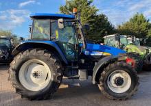 Tracteurs 4WD New Holland TM 120 (350)