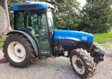 Tracteurs 4WD New Holland TN 85 DA (101)