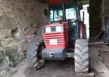 Tracteurs 4WD UTB Universal U 533 DTP