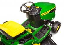 Tondeuses à gazon autoportées et tracteurs de jardin John Deere X107