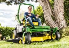 Tondeuses à gazon autoportées et tracteurs de jardin John Deere Z530M