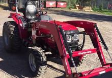 Tracteurs municipaux Mahindra 1526