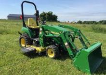 Tracteurs municipaux John Deere 2305