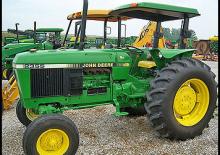 Tracteurs municipaux John Deere 2355