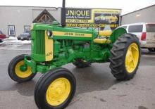 Tracteurs municipaux John Deere 420