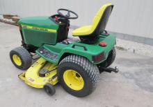Tracteurs municipaux John Deere 455