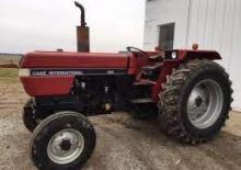 Tracteurs municipaux Case IH 695