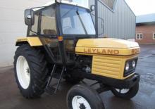 Tracteurs municipaux Leyland 802