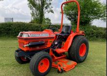 Tracteurs municipaux Kubota B2150