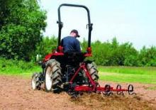 Tracteurs municipaux Yanmar EF 233M