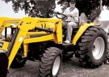 Tracteurs municipaux Challenger MT275B