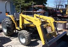Tracteurs municipaux Challenger MT295
