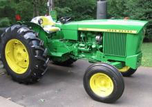 Tracteurs roues arrière John Deere 1520