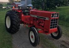 Tracteurs roues arrière International Harvester 383