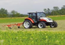 Tracteurs roues arrière Steyr 4055 Kompakt S Basis