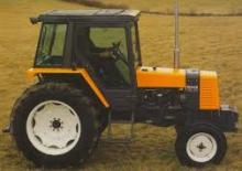 Tracteurs roues arrière Renault 61-12 RS