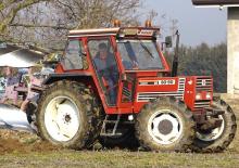 Tracteurs roues arrière Fiatagri 80-90