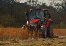 Tracteurs roues arrière Case IH Farmall 90 C