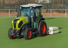 Tracteurs roues arrière Claas Nexos 210 F