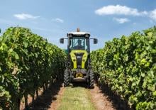 Tracteurs roues arrière Claas Nexos 230 VL