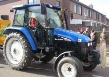 Tracteurs roues arrière New Holland TL 80 A HR K