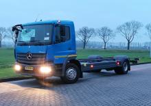 Tracteurs routiers Mercedes-Benz Atego 1327
