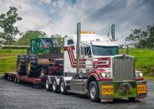 Tracteurs routiers Kenworth C509 36” Mid roof X15 8x4