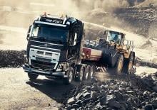 Tracteurs routiers Volvo Trucks FH16.550 8x4 Tractor Pusher Axle Tridem