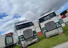 Tracteurs routiers Kenworth K200 2.3M Flat roof MX15 10x6