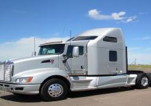 Tracteurs routiers Kenworth T610 860mm Aero roof MX 15 6x4