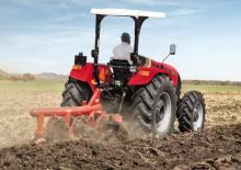 Tracteurs 4WD Case IH Farmall 80 JXM