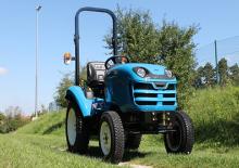 Tracteurs 4WD LS J23 HST