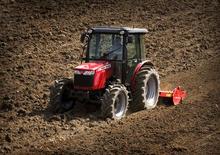 Tracteurs roues arrière Massey Ferguson MF 3645 A