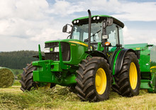 Tracteurs 4WD John Deere 5080 G
