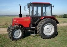 Tracteurs 4WD Belarus 820 F