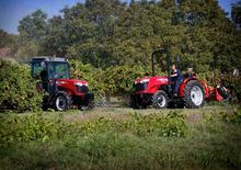 Tracteurs 4WD Massey Ferguson MF 3635 V