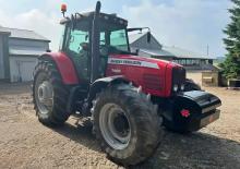 Véhicules communaux multi-usages à diesel diesel Massey Ferguson MF 7465 Dyna-VT