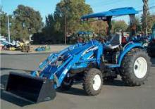 Véhicules communaux multi-usages à diesel diesel New Holland TC 34 DA