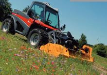 Véhicules communaux multi-usages à diesel diesel Aebi TT 275