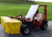 Véhicules communaux multi-usages à diesel diesel Aebi TT 40