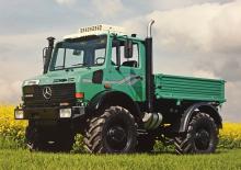 Véhicules communaux multi-usages à diesel diesel Unimog U 1800