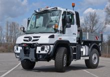 Véhicules communaux multi-usages à diesel diesel Unimog U 423 Euro 5