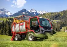 Véhicules communaux multi-usages à diesel diesel Lindner Unitrac 92 P5