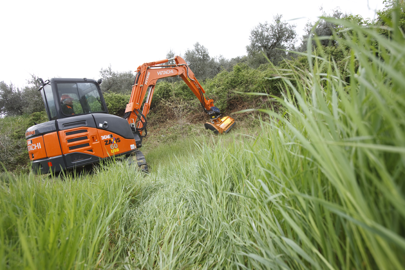 Hitachi ZX 60 USB-3 Fiches techniques & données techniques (2008